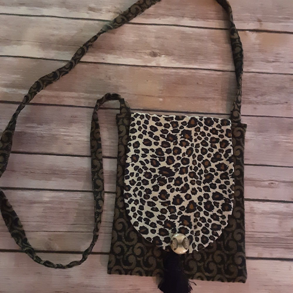 Crossbody Bag 7" wide 8 1/2" long